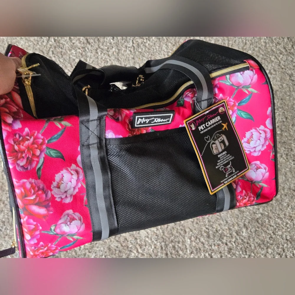 Betsey Johnson floral pet carrier NWT